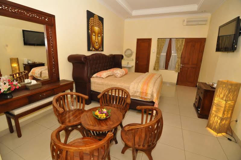 Omah Semar Homestay Yogyakarta Exteriör bild